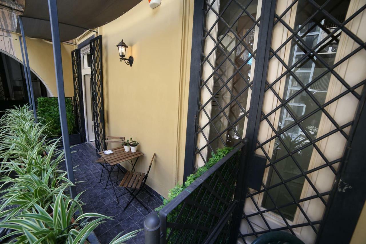B&B Palazzo Solimena Nápoles Exterior foto
